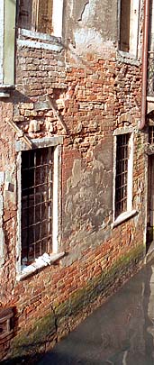 ������� - ����, ������, ������ - Casa vs. palazzo